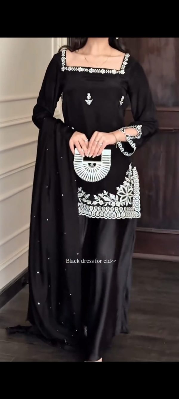 BLACK DRESS 1023